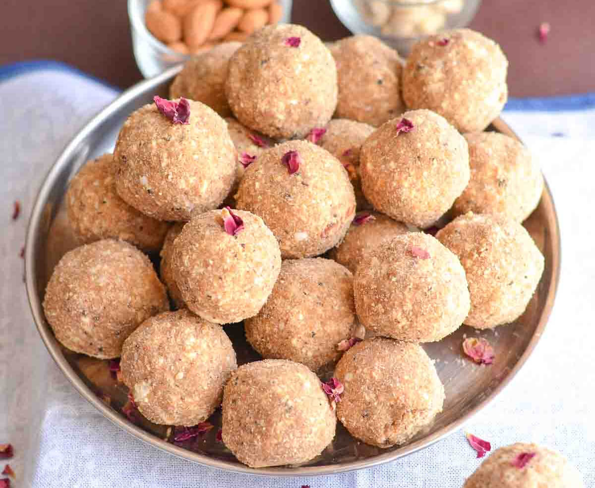 GONDHU LADDU (1)